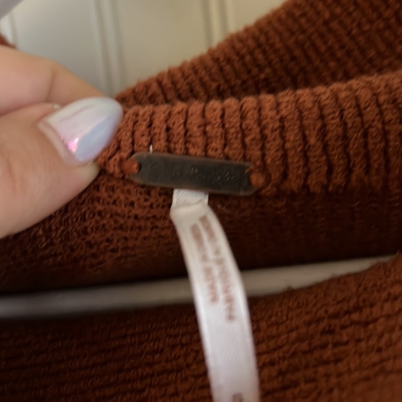 Free People Ottoman tunic sweater size small in the color Sienna - Picture 4 of 8